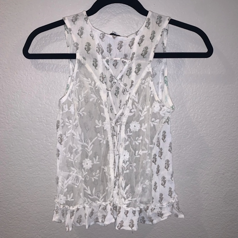 Ooh La Luxe Lovely Button Up Tank Top, with Tie/Floral Embroidery Design Back - Picture 2 of 8